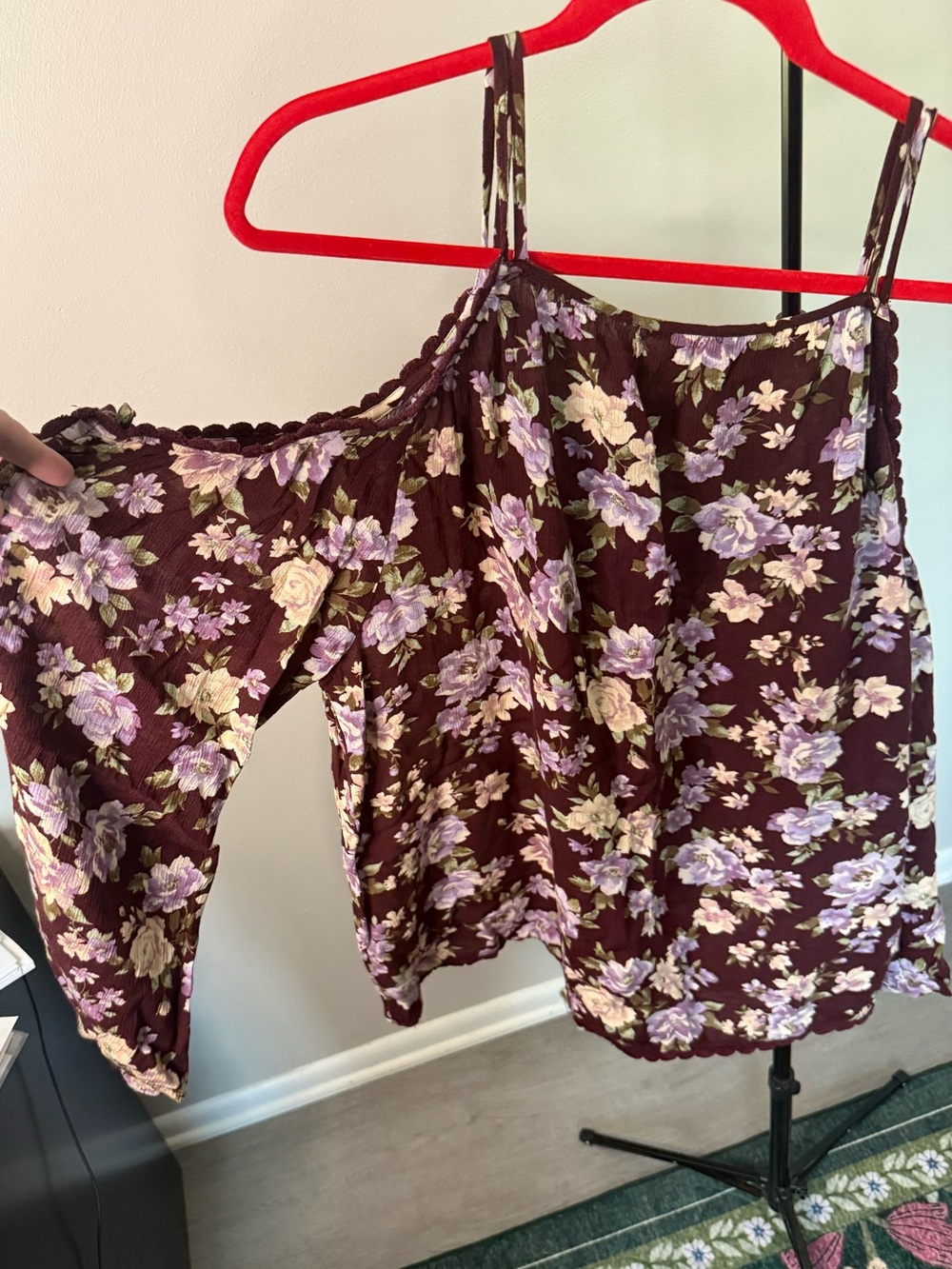 American Eagle Off the Shoulder Floral Top - XL